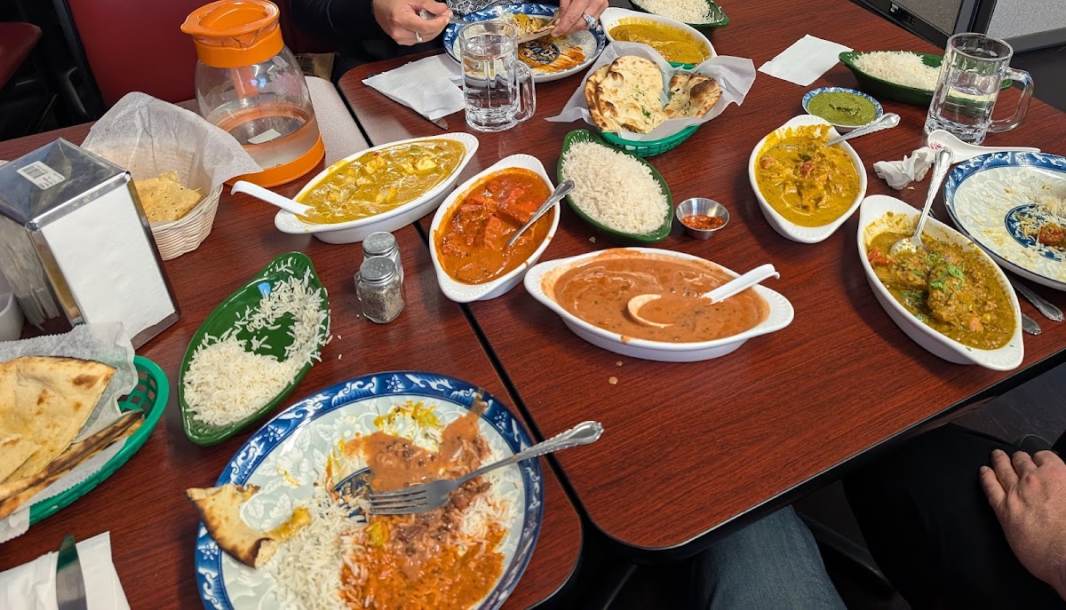 Banner Desi Mama Restaurant 02
